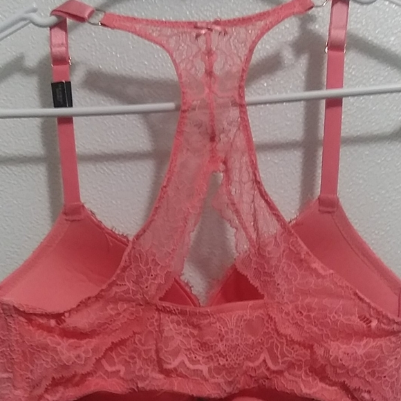 NWT Victoria Secret - Picture 3 of 4